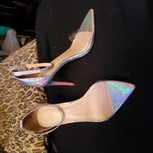 8.5 Holograph Heels